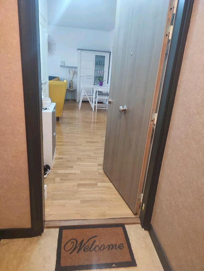 Logement A Cote De L'Aeroport Orly アティス・モンス エクステリア 写真