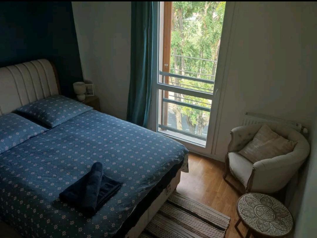 Logement A Cote De L'Aeroport Orly アティス・モンス エクステリア 写真